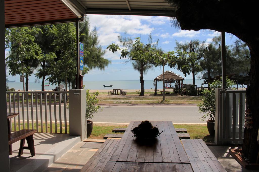 Baan Aroka Beach Front Sam Roi Yot Exterior foto